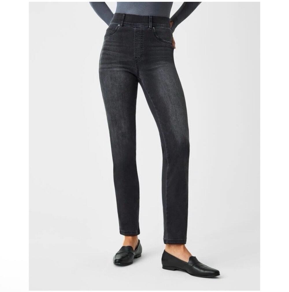 Spanx Jeans Womens Small Petite Vintage Black Straight Leg Pull On Stretch Denim